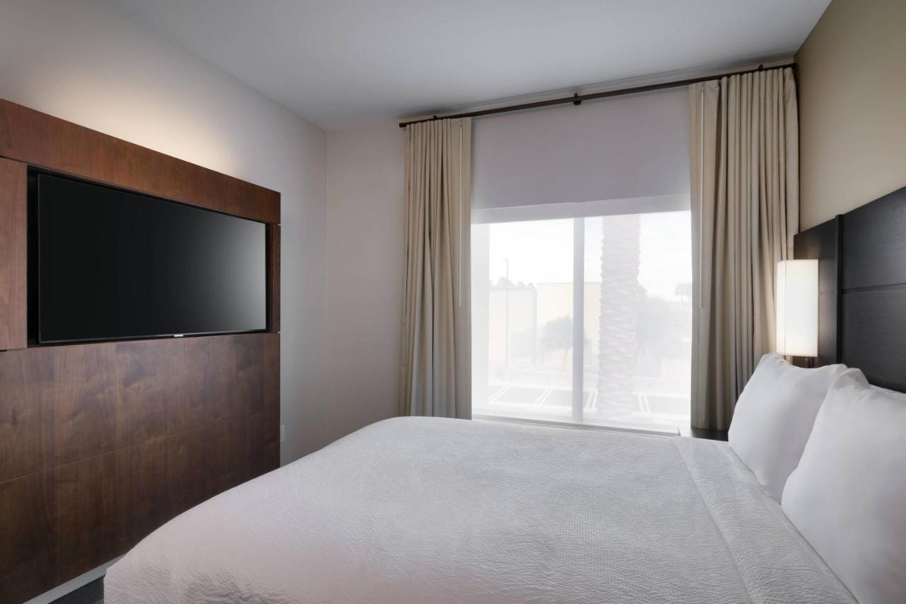 Residence Inn By Marriott לה קינטה מראה חיצוני תמונה